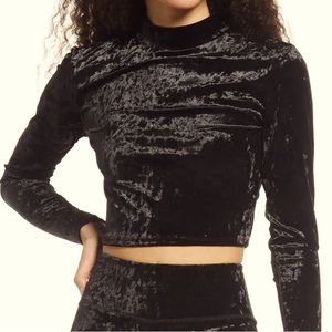 NWT BP Black Velour Velvet Long Sleeve Crop Top